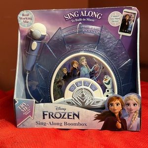 Frozen 2 Sing Along Boombox with Microphone.
